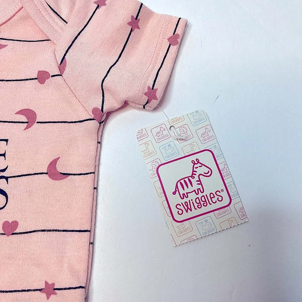 Swiggles Baby Girl Pink Snuggle Princess One Piece with Snaps Size 3 - 6 M NEW!